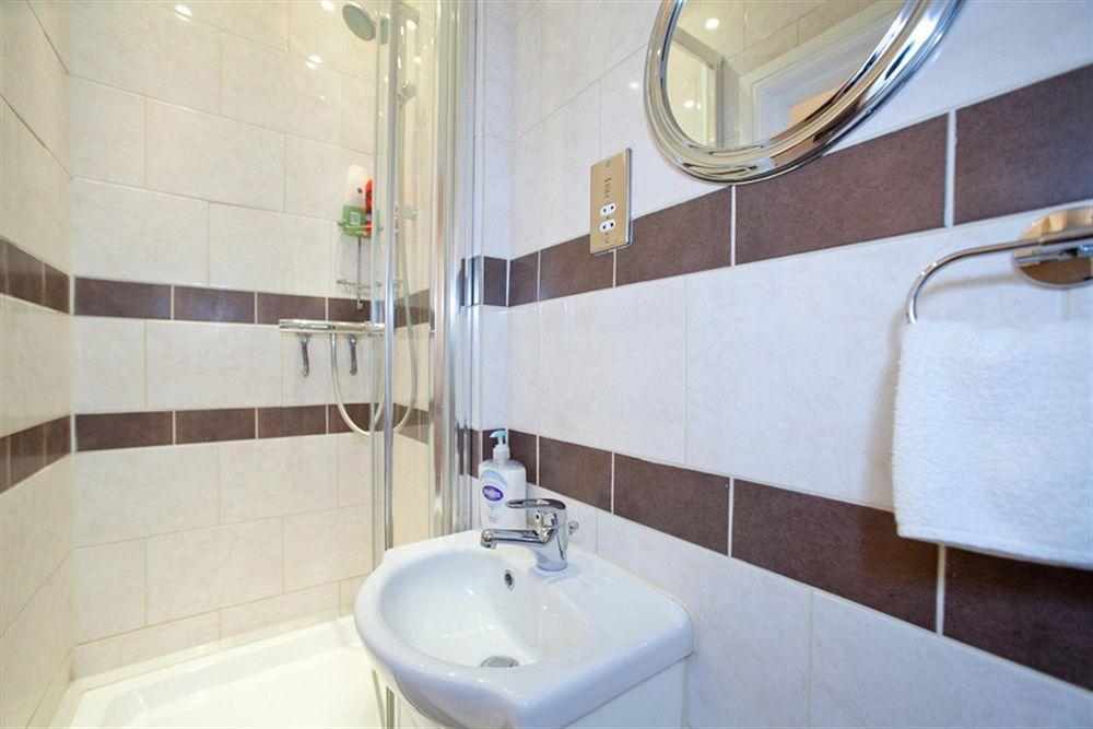 Milestone Apartments ロンドン エクステリア 写真