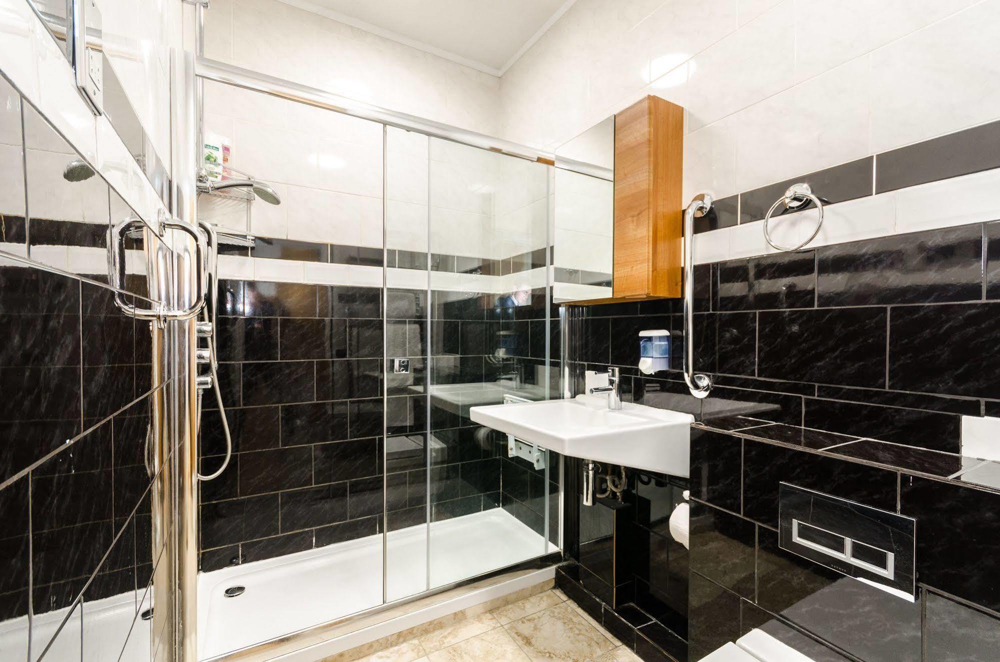 Milestone Apartments ロンドン エクステリア 写真