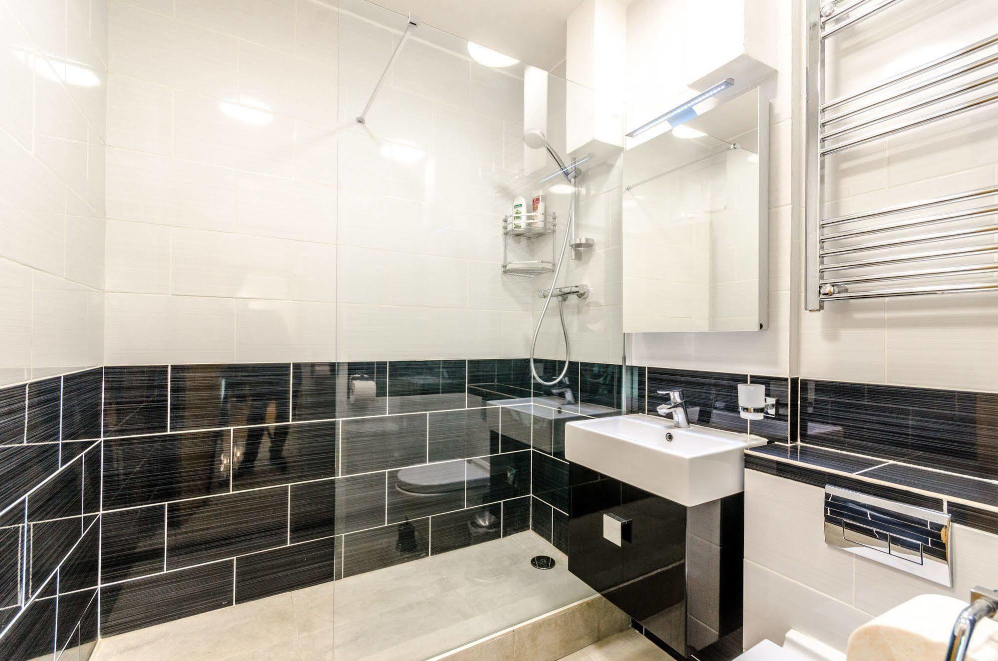 Milestone Apartments ロンドン エクステリア 写真